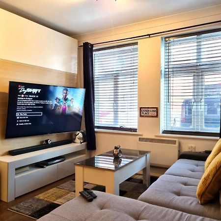 The Belmont, Old Town Apartment Swindon Exterior photo